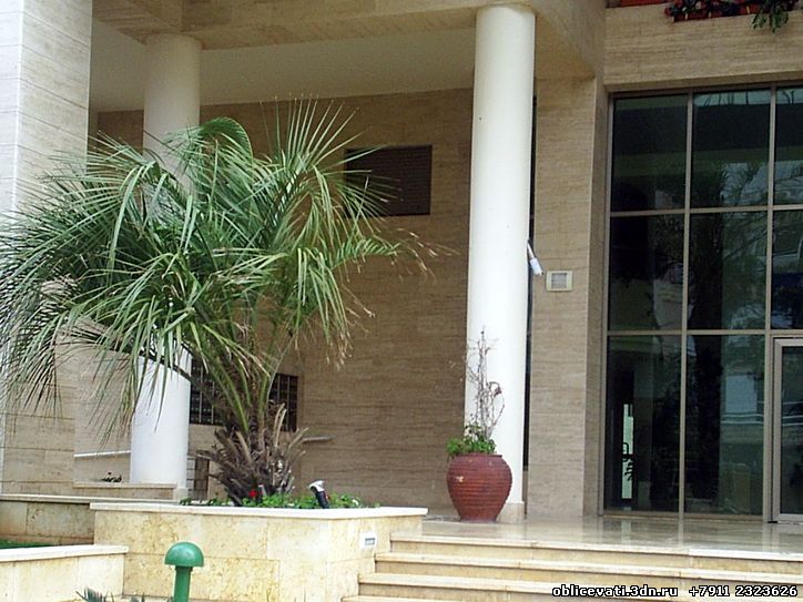 Облицевать стену декоративным слоем. Санкт-Петербург.